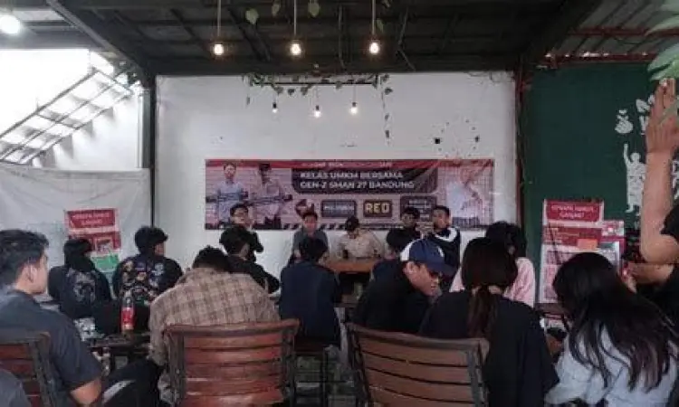 Wawancara dengan pemilik usaha kecil saat observasi