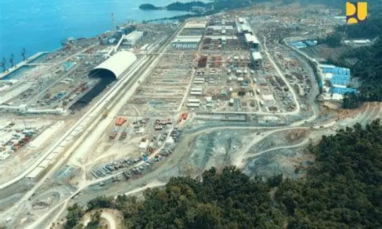 Pembangunan Infrastruktur Makro Infrastruktur industri yang didukung usaha makro