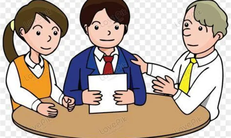 Kolaborasi Tim UMKM Tim kecil sedang berdiskusi mengenai strategi bisnis