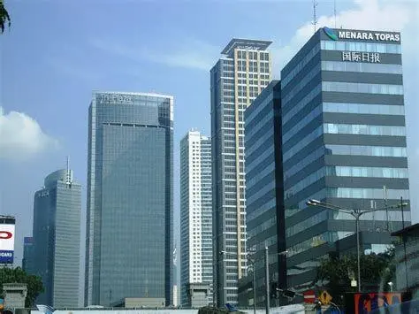 Kantor Operasional Perusahaan Suasana kantor perusahaan modern di Jakarta
