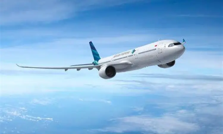 Armada pesawat Garuda Indonesia sebagai contoh persero transportasi