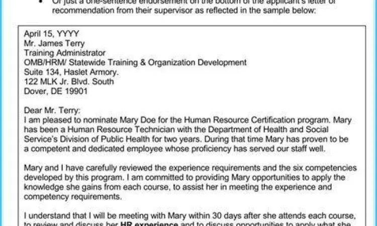 Proses Pembuatan Surat Rekomendasi HRD menulis surat rekomendasi kerja