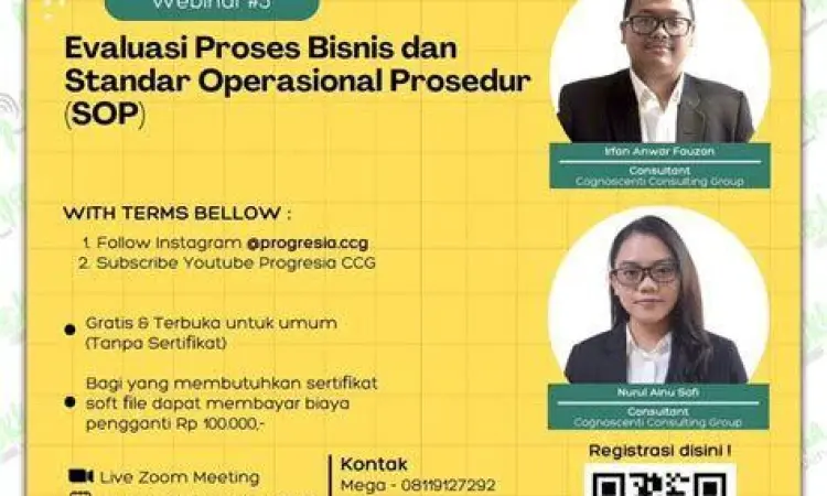 Evaluasi Prosedur Tim sedang melakukan evaluasi SOP kerja