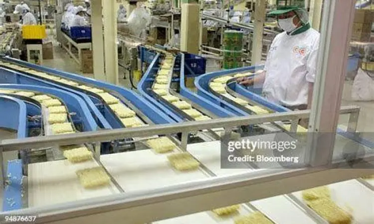 Pabrik Indofood CBP Proses produksi di pabrik Indofood Indonesia