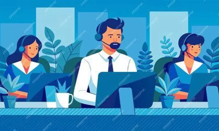 Tim customer service melayani pelanggan