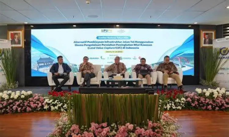 Kantor pusat lembaga pembiayaan infrastruktur di Jakarta