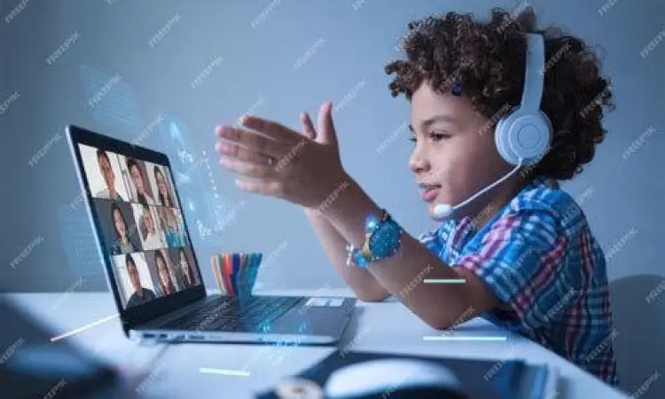 Pendidikan Online Masa Kini Siswa sedang mengikuti pembelajaran online dari rumah