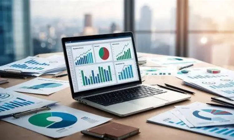 Analisis Anggaran Digital Analisis spreadsheet anggaran perusahaan pada laptop