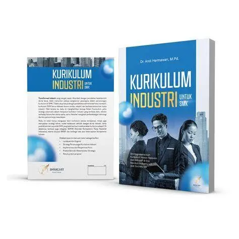 Sinkronisasi Kurikulum Rapat sinkronisasi kurikulum antara sekolah dan dudi