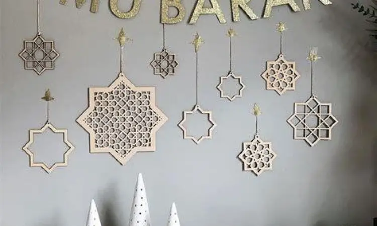 Dekorasi lebaran di kantor modern