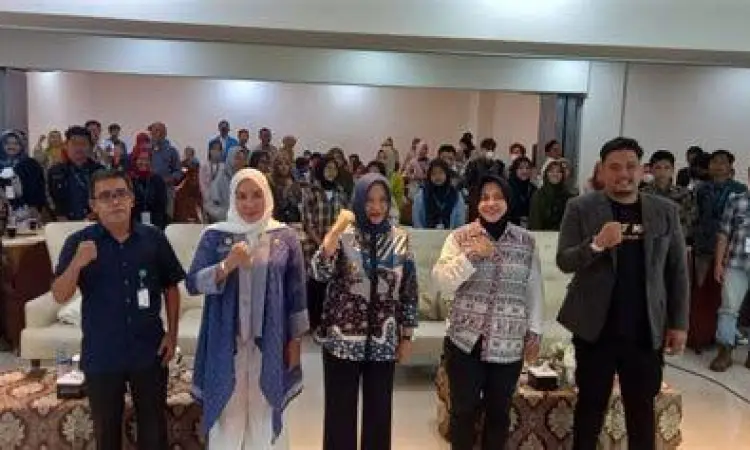 Edukasi Wirausaha Pelatihan wirausaha muda di Indonesia