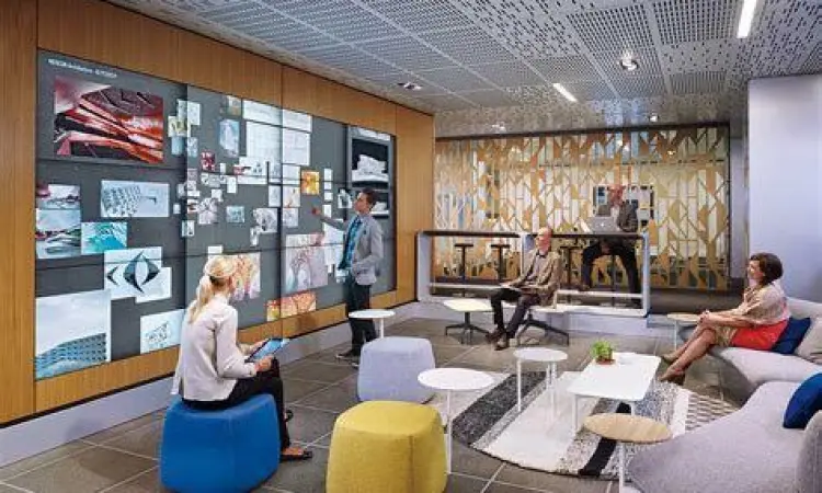 Agensi Digital Suasana kantor agensi pemasaran digital modern