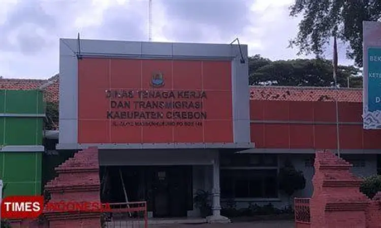 Kantor Dinas Ketenagakerjaan tempat pengesahan PP